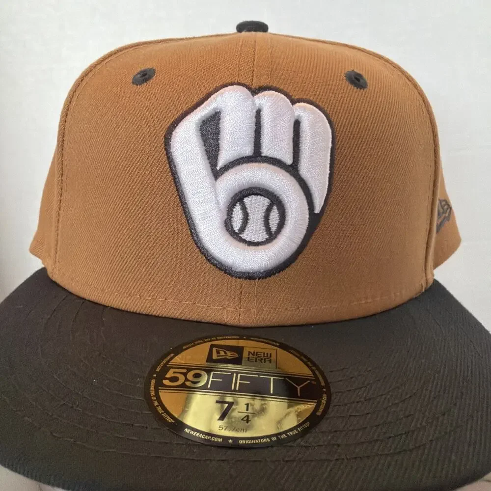 New Era 59FIFTY Milwaukee Brewers Fitted Hat MLB Brown/Black Size 7 1/4